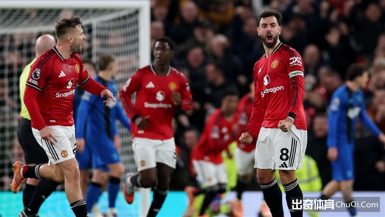 莱万对阵拉,斯帕尔马斯,四射仅中一,半岛体育官网,半岛体育网页版,半岛体育官网入口,半岛体育官网,半岛体育首页