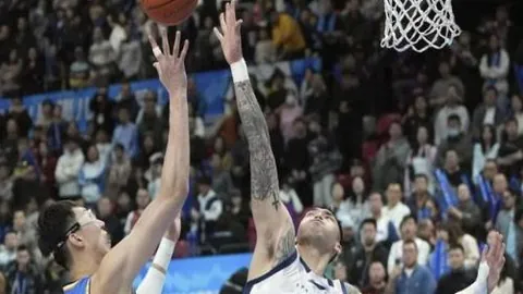 徐杰表现下滑内因揭晓：伤病影响，状况不佳