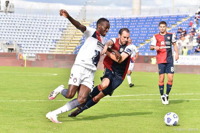 科科：對巴薩客戰奮力入球，通宵練習汗水換來佳績！